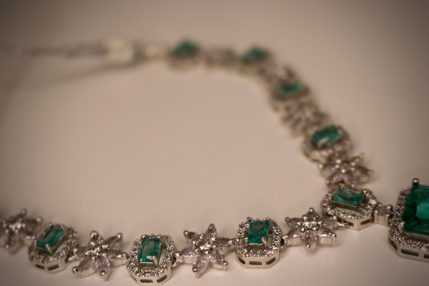 The Sena Necklace