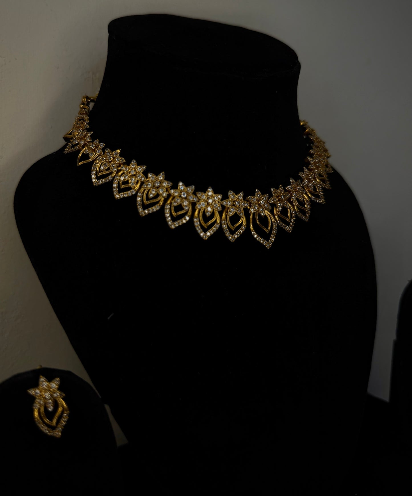 Thuli Gold Set