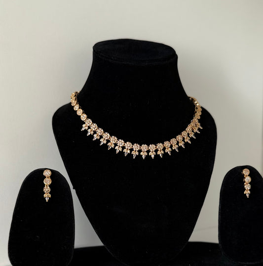 Vizhi Gold Set